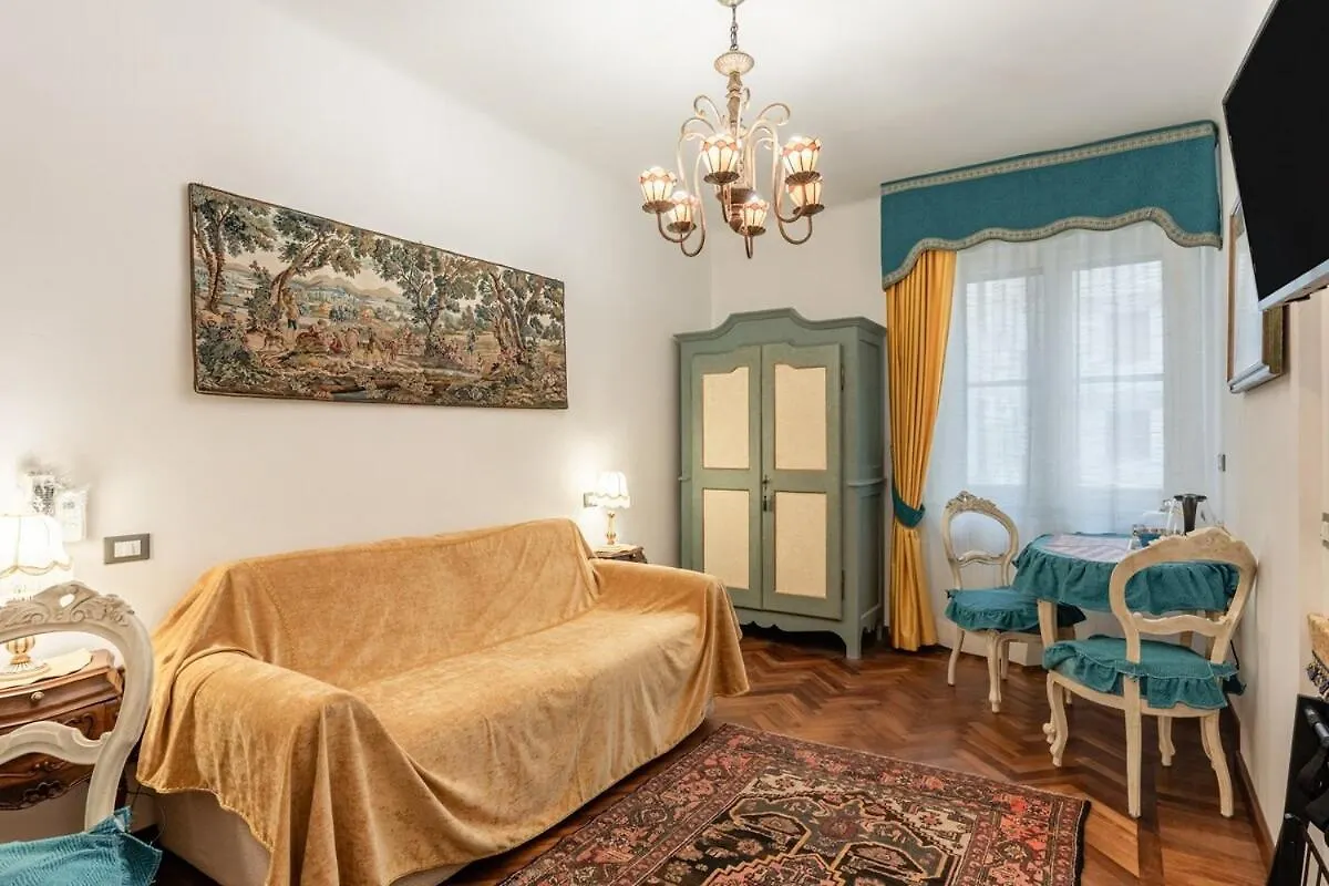 Lilium Suites - Affitti Brevi Italia بيزا 0*,